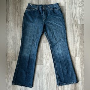 Jones New York Sport stretch flare women’s jeans size 14 dark wash gently used